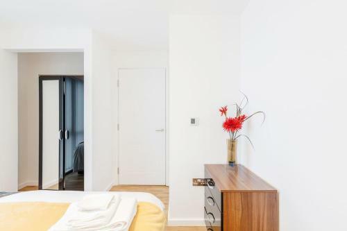 Royal Reign Apartments