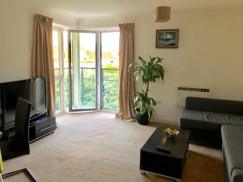 Southampton Apartment