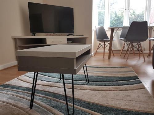Room And Roof Southampton Serviced Apartments