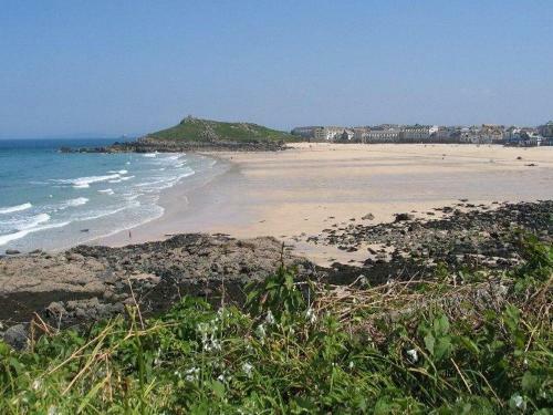 Trehan, St Ives