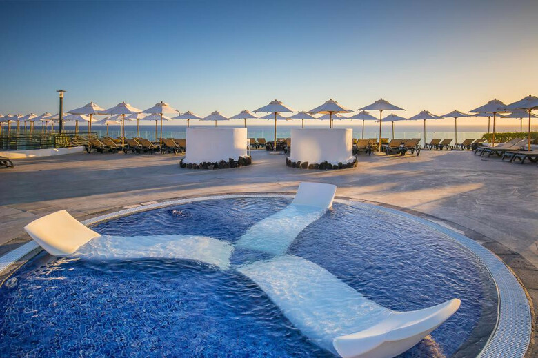 Hotel Barcel� Santiago - Adults Only