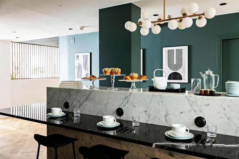 Hotel Holiday Inn Paris Elys�es