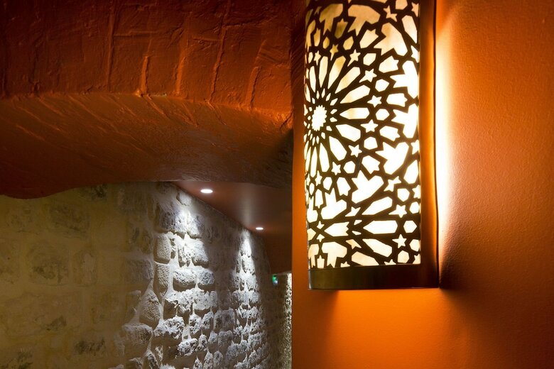 Hotel Le Belmont Champs Elys�es
