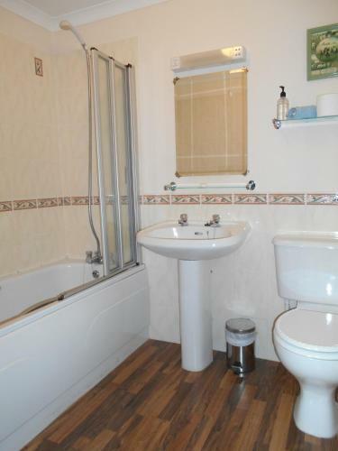 Pencombe House B&B