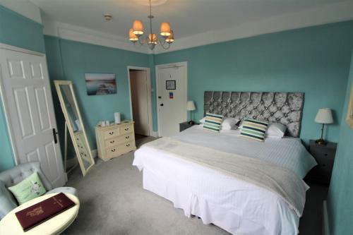 The Lorna Doone Hotel
