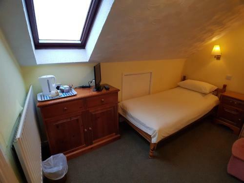 Hostal Everley Guest House