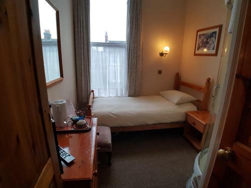 Hostal Everley Guest House