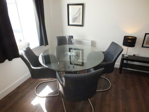Prestwick Suites Luxury Apartment
