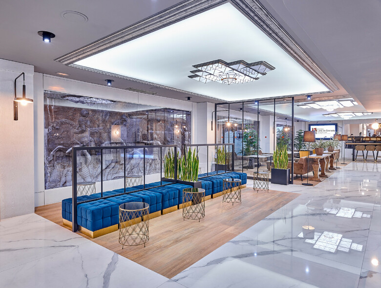 Gran Hotel Luna De Granada