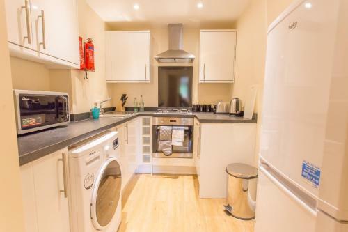 Razia Apartments