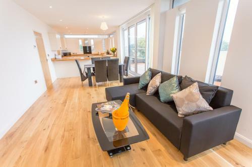 Razia Apartments
