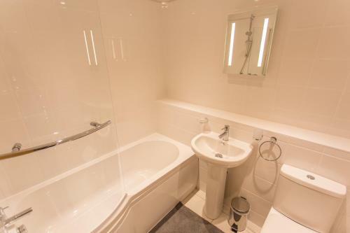 Razia Apartments