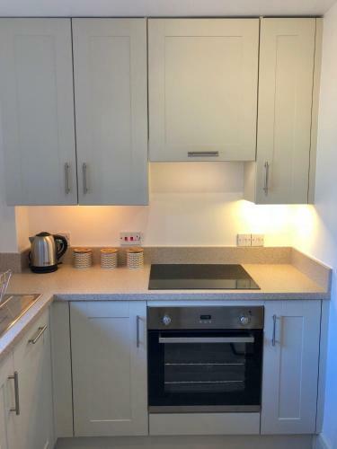Quarters - Church Road Apartment