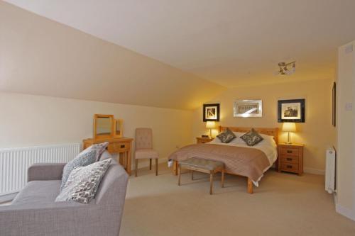 Fairway Apartment