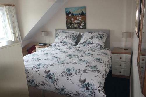 Bed & Breakfast Summat Else B & B