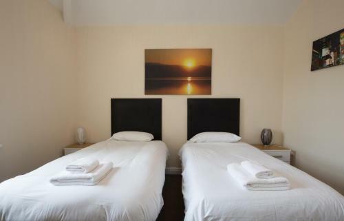 Holmes & Hunters - Bentinck Road Apartments