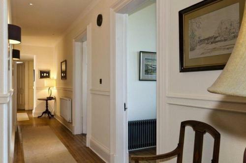 Moresby Apartment