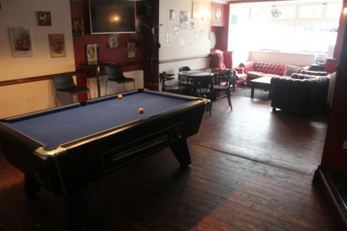 Forresters Hotel, Bar & French Restaurant
