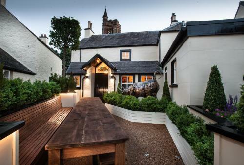 Posada Black Bull Hotel