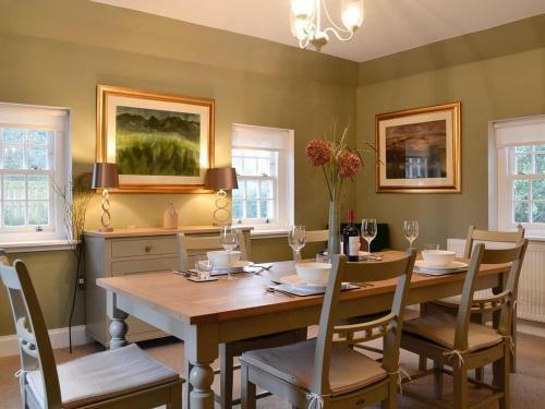 Gardener's Cottage