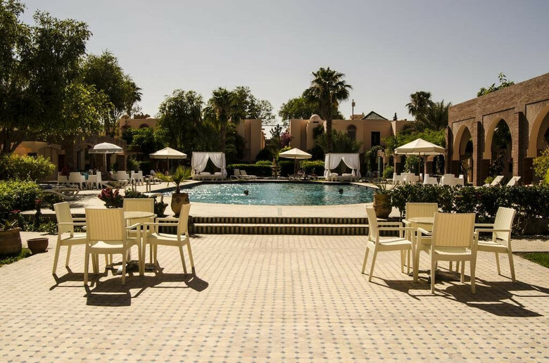 Hotel Karam Palace
