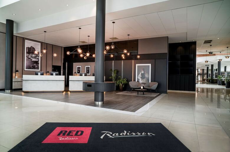 Hotel Park Inn By Radisson Oslo Airport