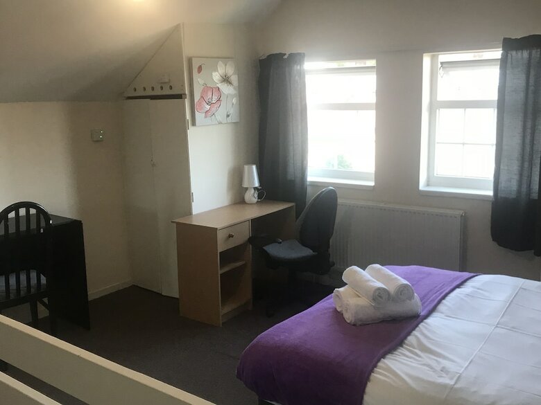 Hostal Tavistock House