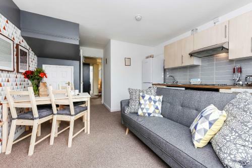 Fmp Apartments