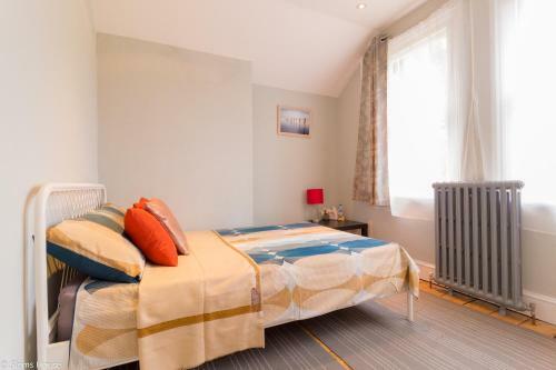 Hostal Siems House