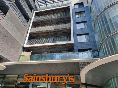 Providence Balcony Apartment (maidenhead)