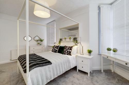 Willow House Luxury Serviced Apartments Lets Manchester