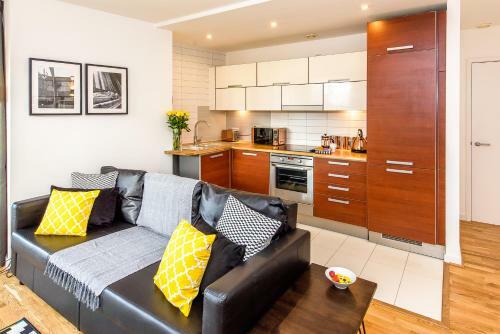 Approved Serviced Apartments Skyline