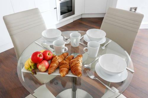 Villa Modern 2br Townhouse With Private Terrace!