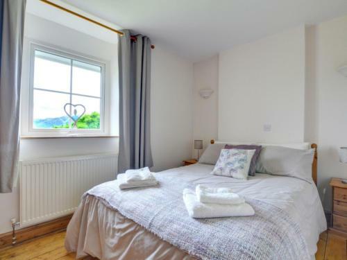 Holiday Home Llwyniarth