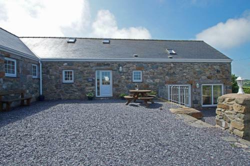Bythynnod Lleuddad Cottages
