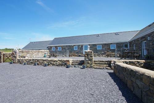 Bythynnod Lleuddad Cottages