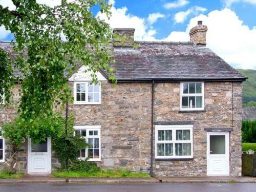 Ty Bach Cottage