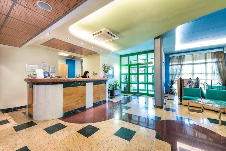 West Point Hotel