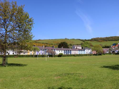 Clud, Lampeter