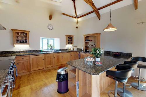 Lanxton Barn