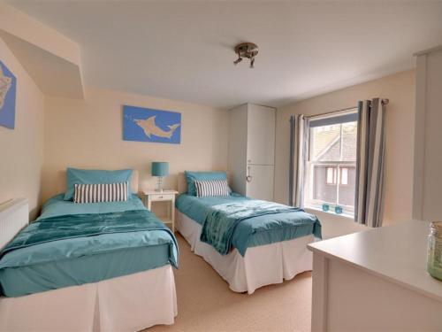 Beautiful Apartment In Ilfracombe Near Sea