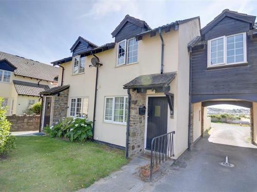 Holiday Home Whitehouse Close