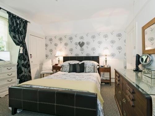 Beech House Bolt Hole