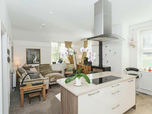 Beech House Bolt Hole