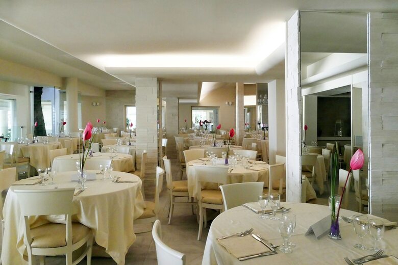 Hotel Villaggio Scoglio Della Galea