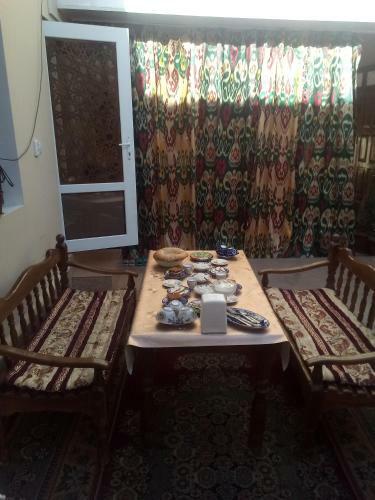 Hostal Poyi Ostona