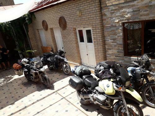 Hostal Fayz Guest House 2