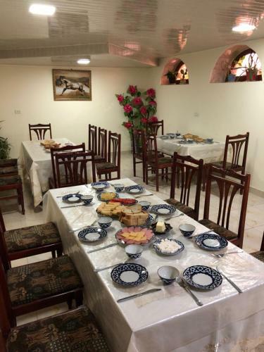 Bed & Breakfast Hotel Shahram Plus SH
