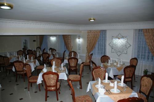 Grand Silk Road Hotel