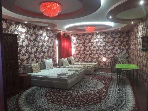 Albergue Hotel Like